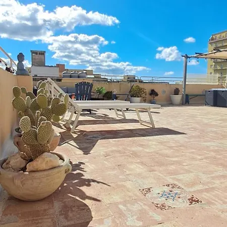 Апартаменты Luxury Rooftop Трапани
