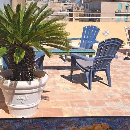 Luxury Rooftop 特拉帕尼